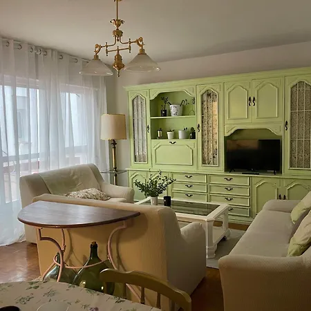 Centrico Piso En Calle Floranes *