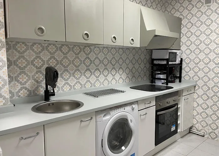 Centrico Piso En Calle Floranes Santander