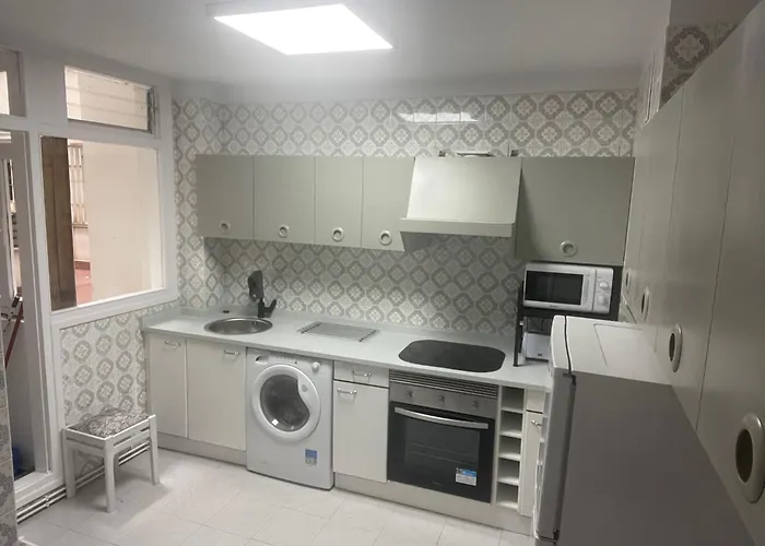 Centrico Piso En Calle Floranes