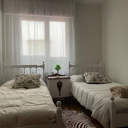 Centrico Piso En Calle Floranes Apartamento